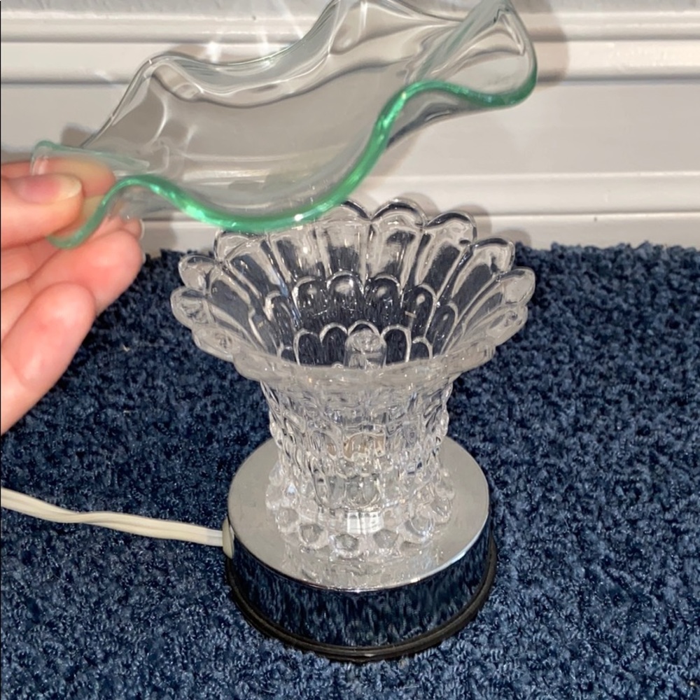 Lamp - Picture 5 of 5